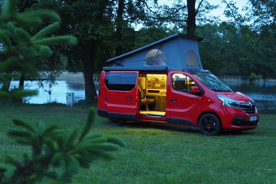 Renault Trafic Camper – bardzo funkcjonalny campervan – zdjęcie 4
