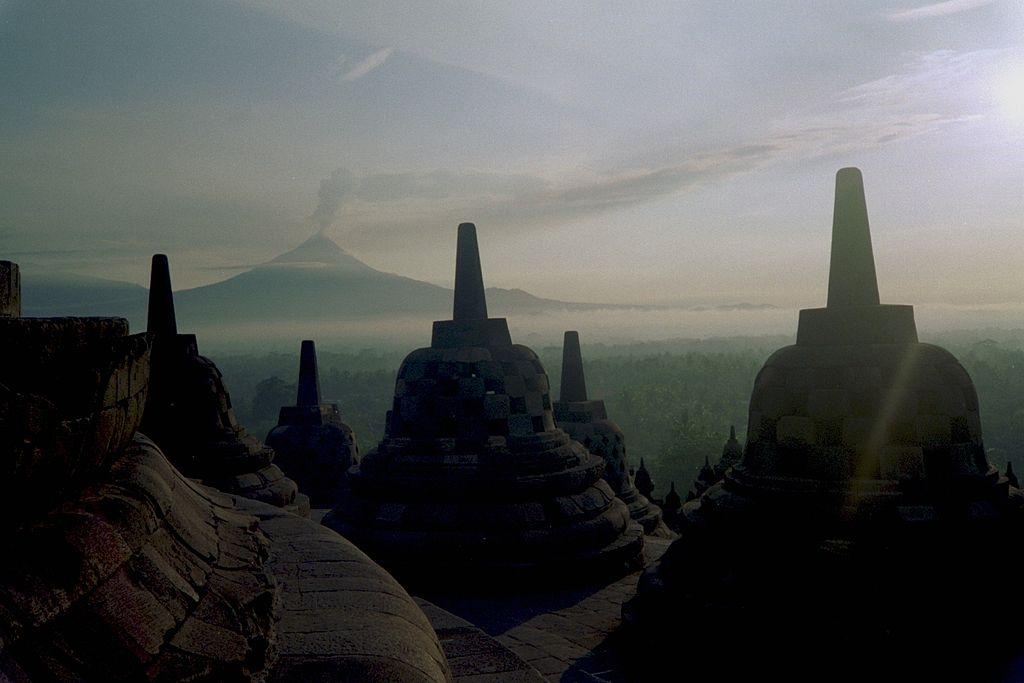 Sen na Jawie - Borobudur – zdjęcie 3