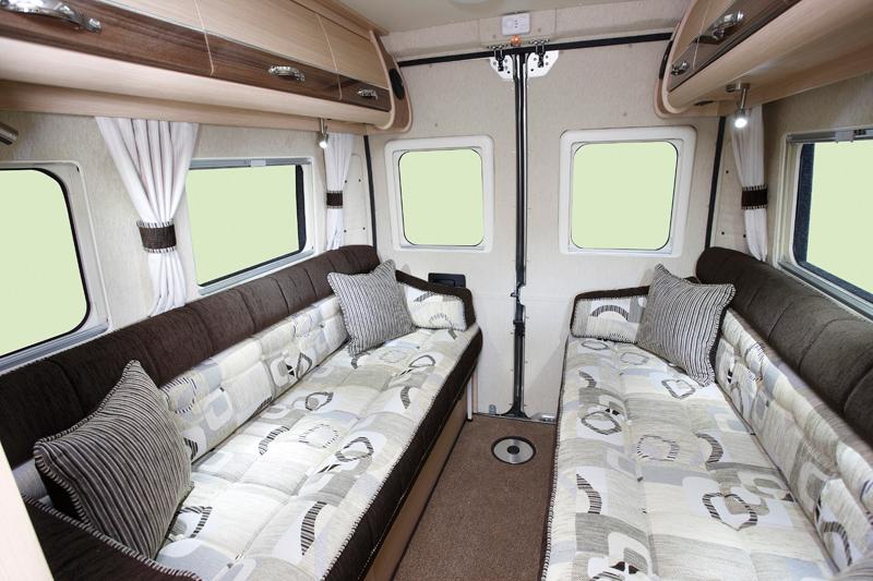 Warwick XL - a motorhome with an open living room – image 3