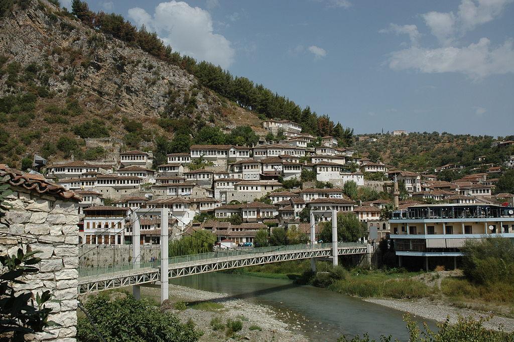 Burek in Berat – image 1
