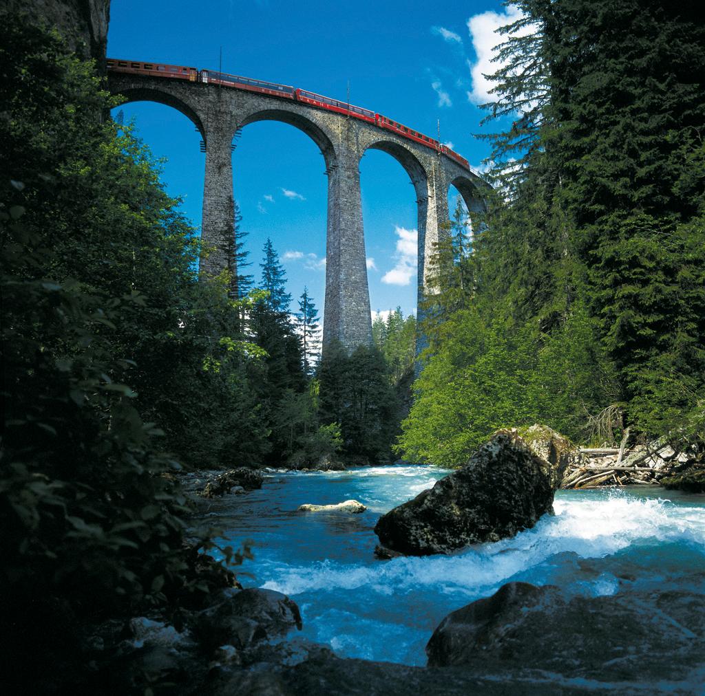Switzerland by train – image 3