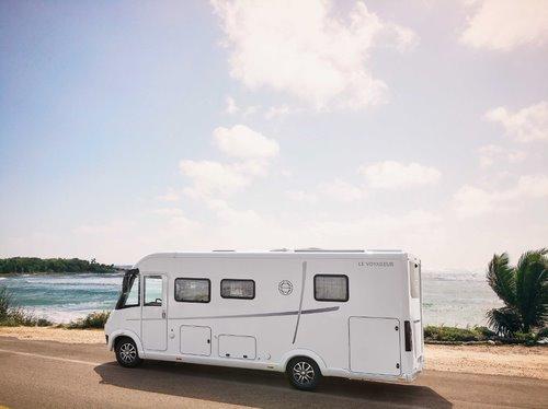 How to drive a motorhome? Safety Tips – image 1