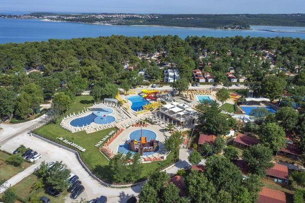 Campingi z podgrzewanymi basenami w Chorwacji – zdjęcie 4
