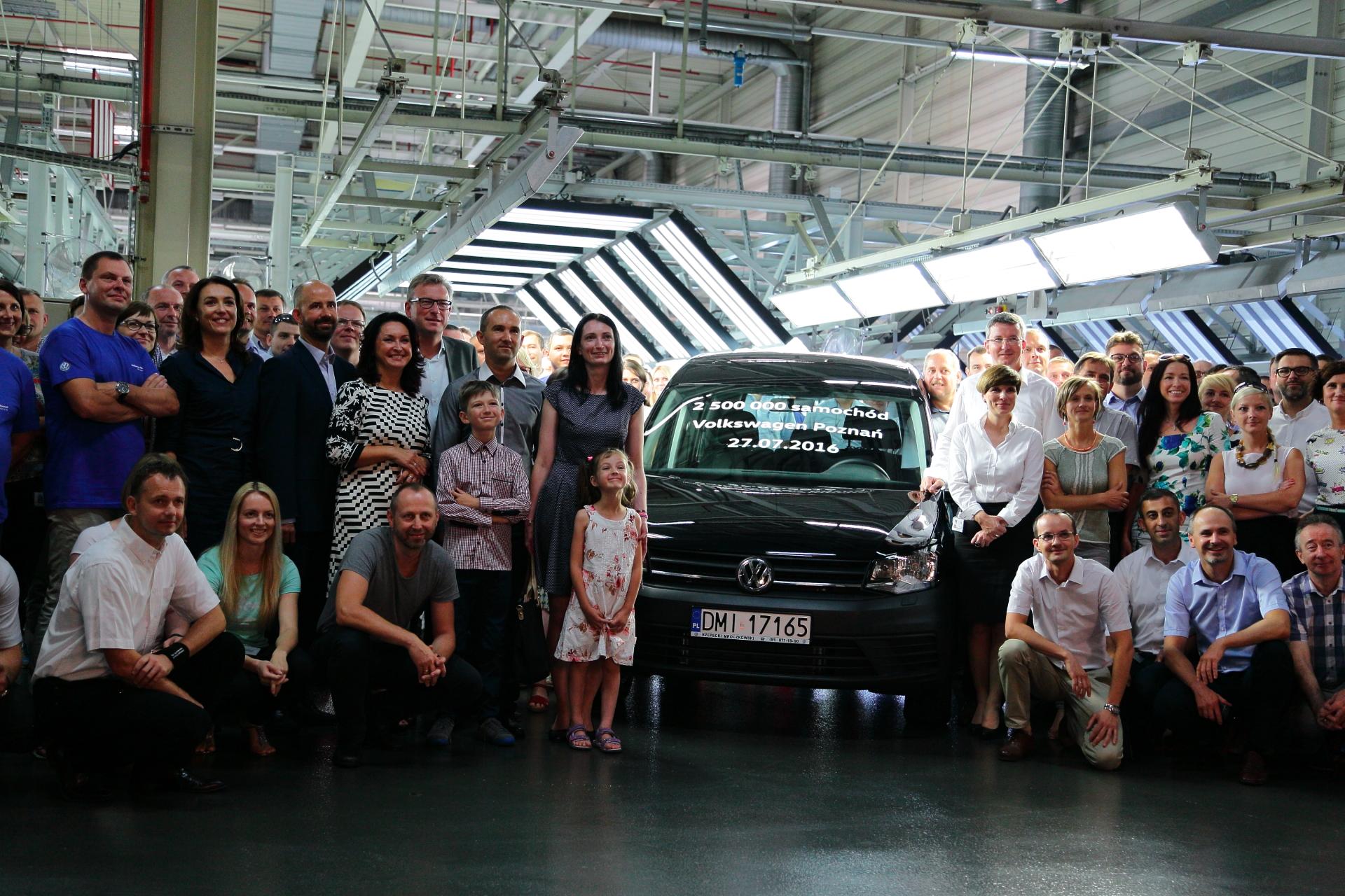 2 500 000 samochodów z Fabryki Volkswagen Poznań  – zdjęcie 4