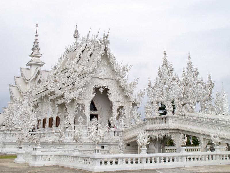 Wat Rong Khun - Oda do bieli – zdjęcie 3