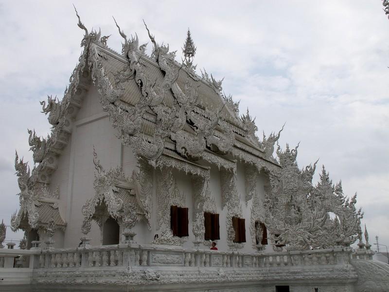 Wat Rong Khun - Oda do bieli – zdjęcie 4
