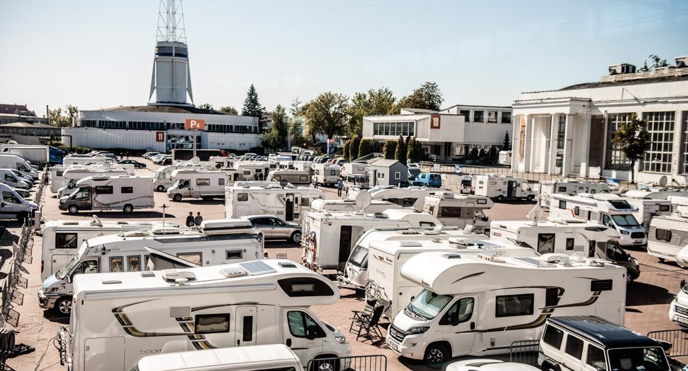Lot sale has started at the 12th National Caravanning Rally at Caravans Salon Poland in Poznań – image 1