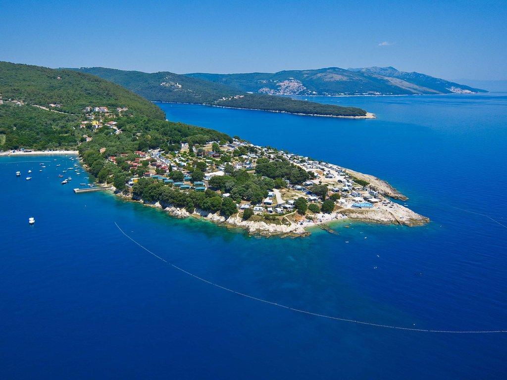 Małe, przytulne campingi nad morzem w Chorwacji – zdjęcie 1