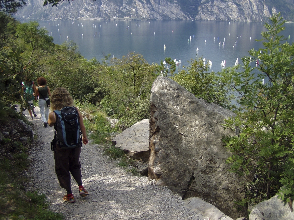 along-the-busatte-tempesta-trailjpg