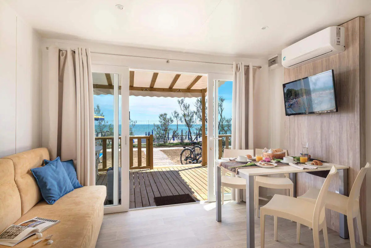 mobilhome-venice-sea-view-soggiorno-vista-mare-villaggiosanfrancescojpgjpg
