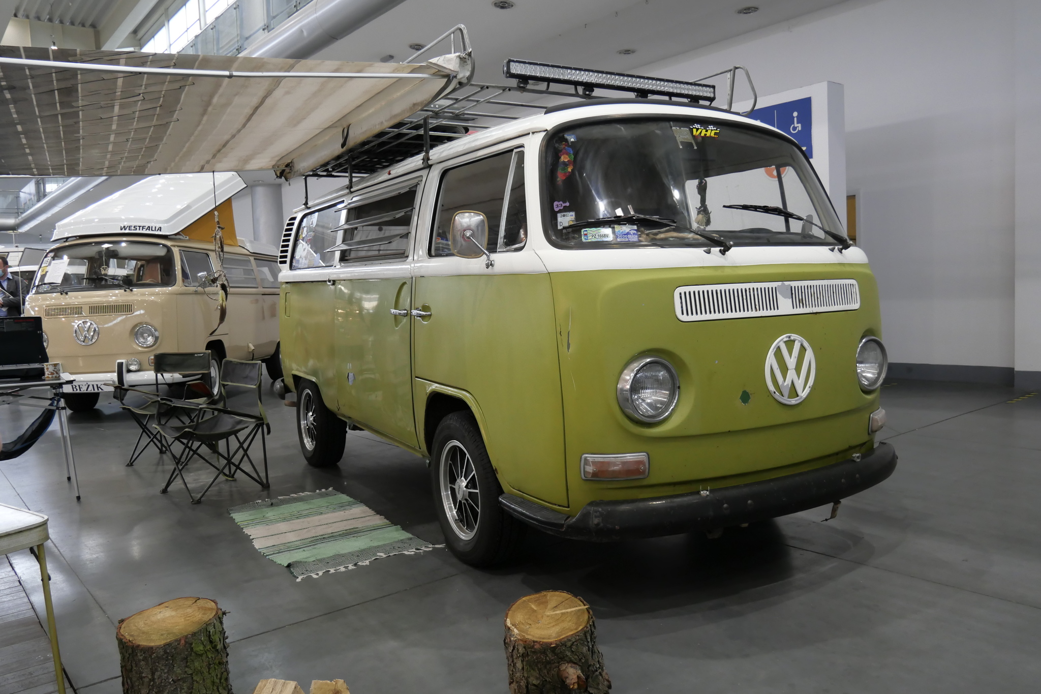 pjas_041020_caravans_0142_easy-resizecomjpg